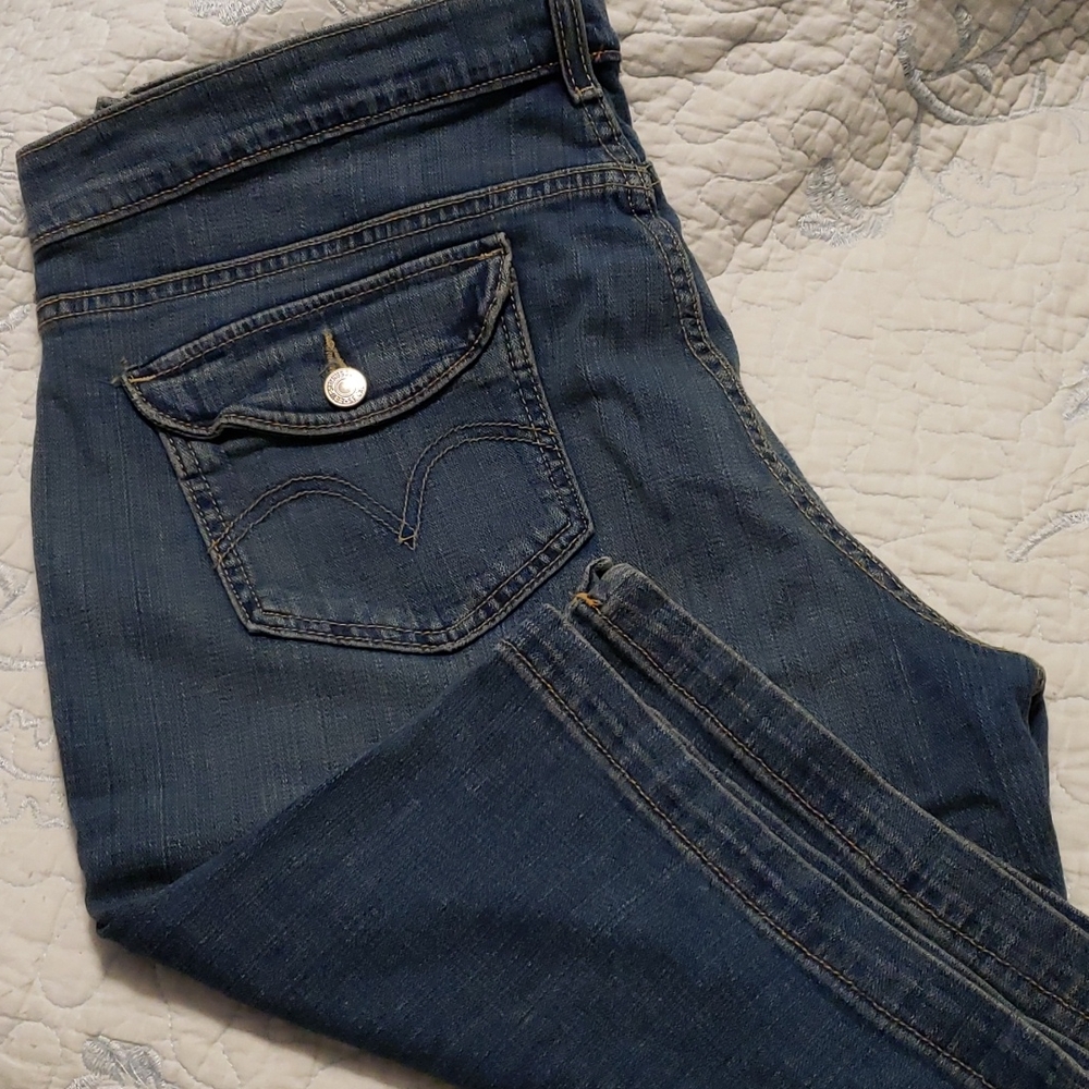 NWT Levi's 515 denim shorts size 16